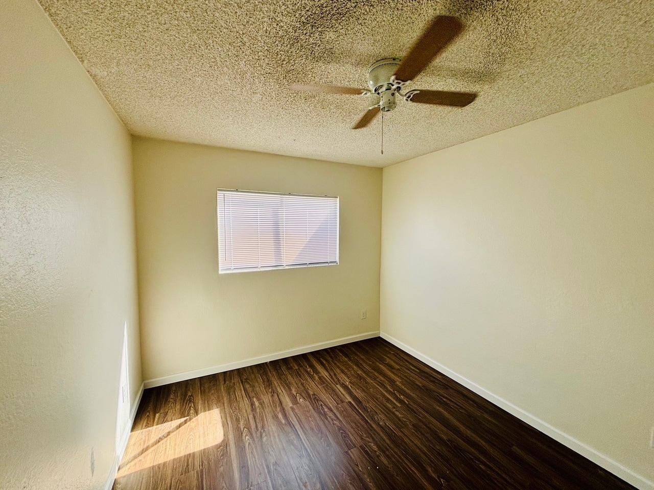 Building Photo - 43214 Archwood Way