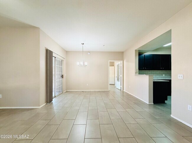 Building Photo - 1500 E Pusch Wilderness Dr