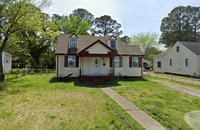 Building Photo - Fully renovated Cape Cod house!