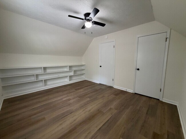 Building Photo - 3-Bedroom, 2.5-Bath House on Spacious Lot in west Athens, GA