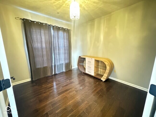 Building Photo - 5837 Stone Pine Trail