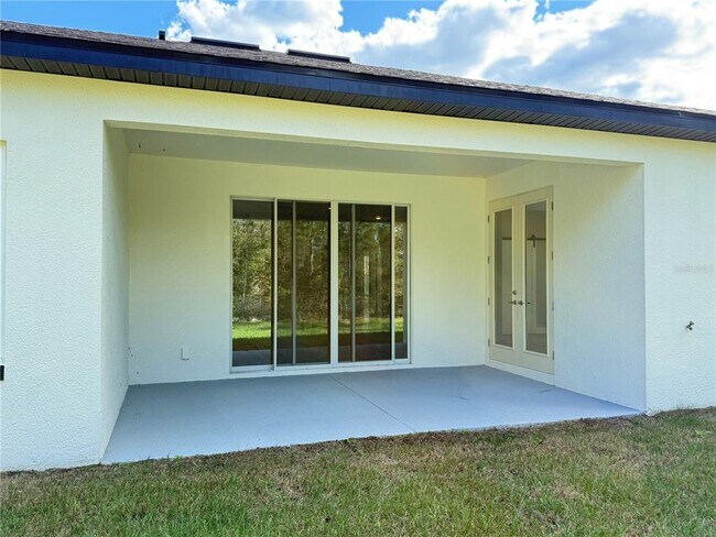 Building Photo - 7815 SW 128th St Rd