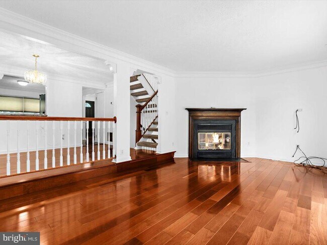 Building Photo - 4339 Thistlewood Terrace