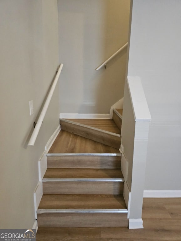 Building Photo - 210 Sabal Dr