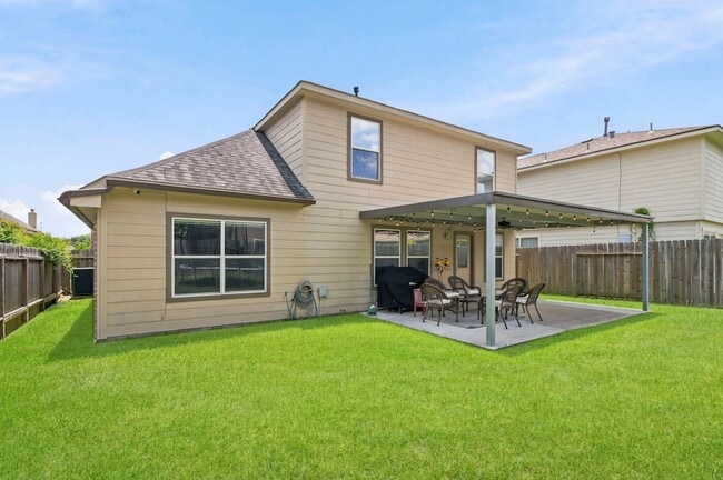 Building Photo - 25450 Barmby Dr