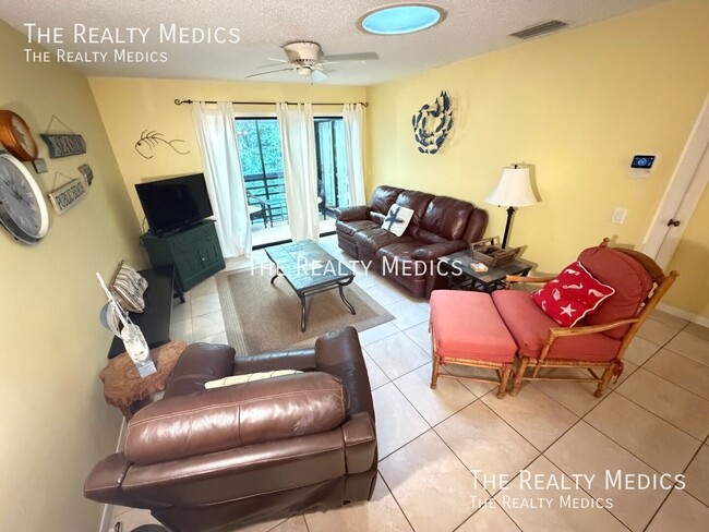 Building Photo - 2040-4401 Sea Mist Dr-