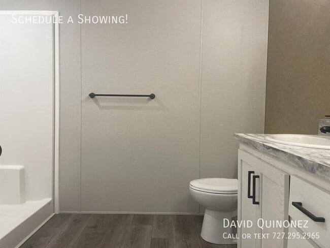 Building Photo - 701 Mill St