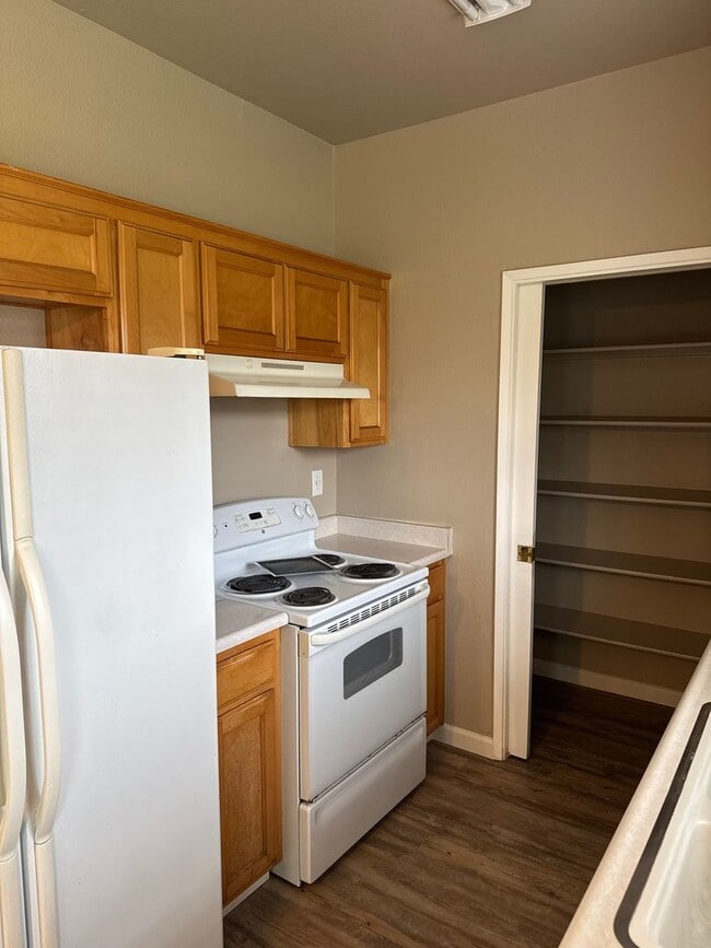 Building Photo - Available Soon!