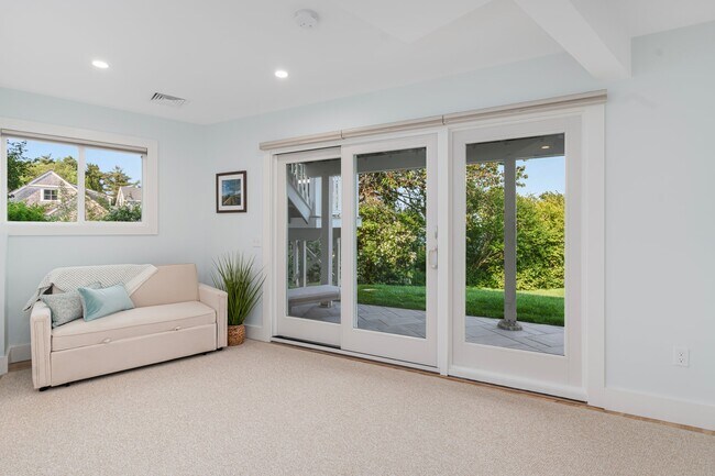 Building Photo - 117 Indian Ave