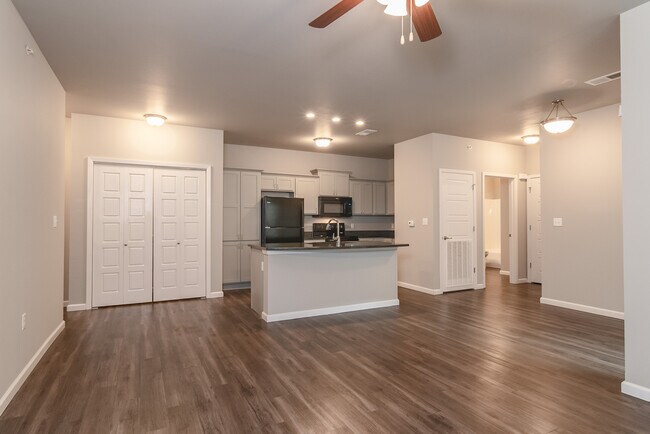 Living Room & Kitchen - Coryell Commons