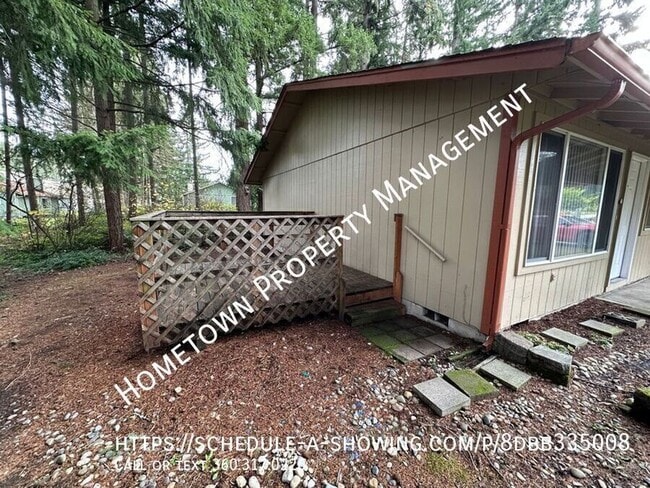 Building Photo - 4816 Carpenter Rd SE