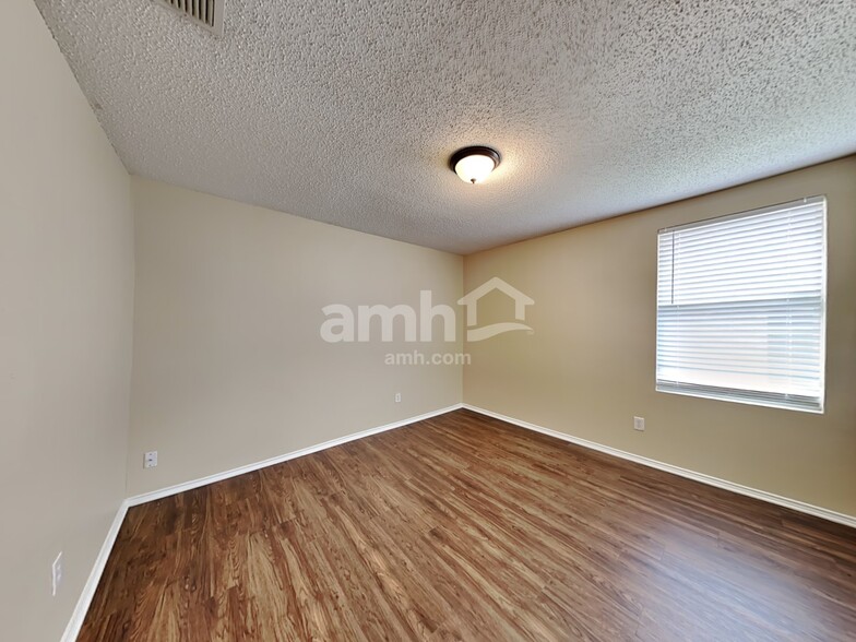 Building Photo - 5029 Prestwick Dr