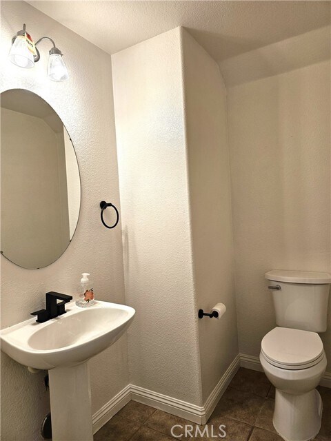 Building Photo - 11433 Mountain View Dr