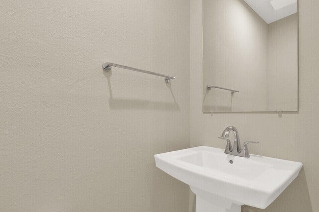 Building Photo - 15693 SW Twilight St