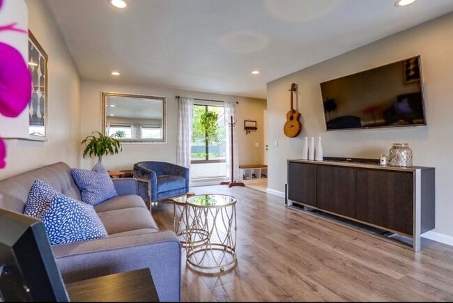 Building Photo - 2306 Altisma Way