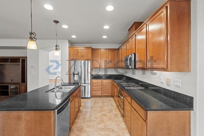 Building Photo - 1137 St Croix Way