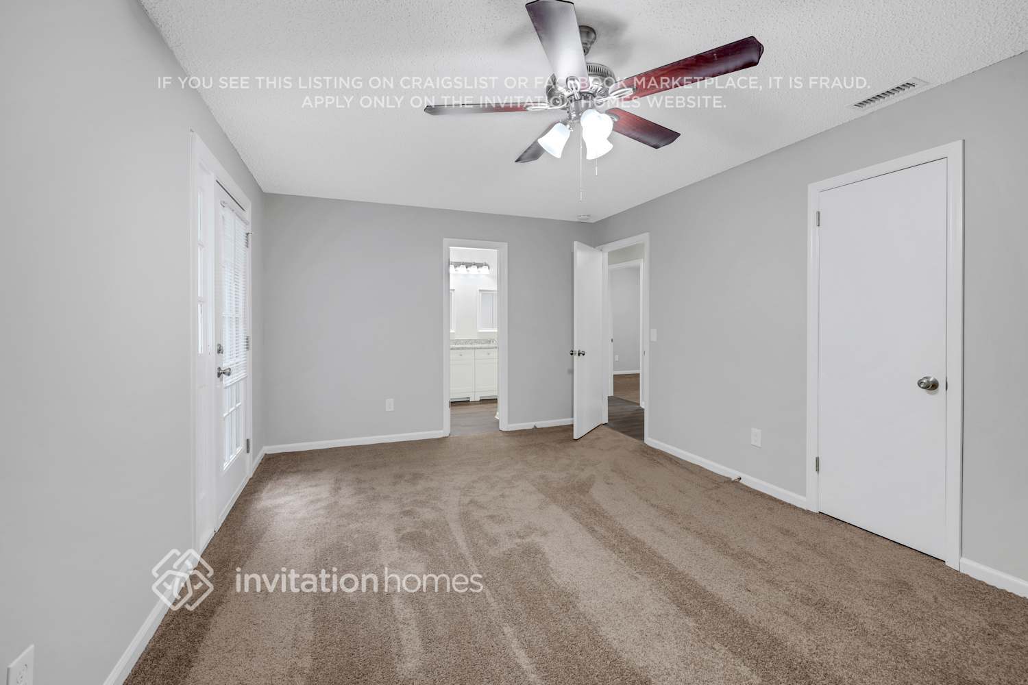 Building Photo - 123 Woodvale Dr