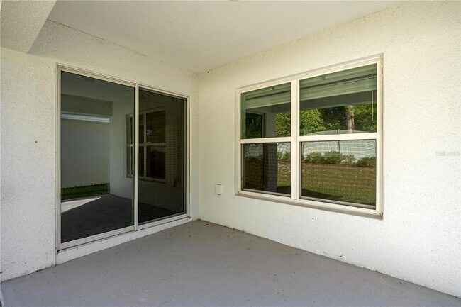 Building Photo - 8748 SW 49th Cir