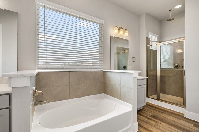 Building Photo - 9013 Lonestar River Ln