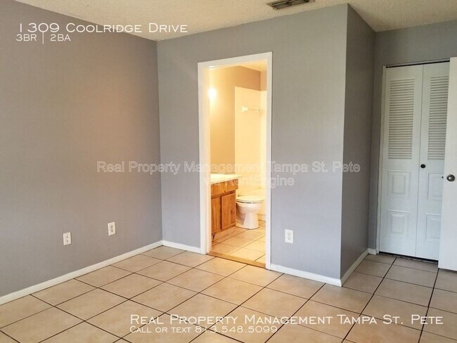 Building Photo - 1309 Coolridge Dr