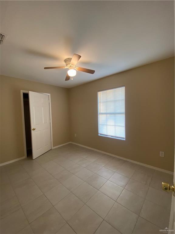 Building Photo - 10 Pine St