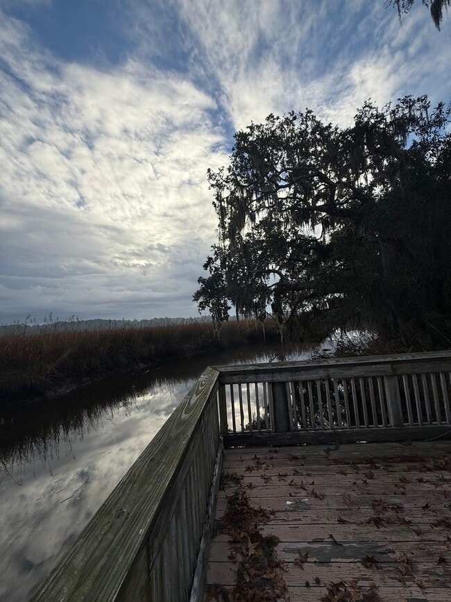 Building Photo - For Rent – 2 Bedroom Home with Marsh View