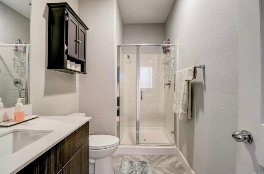 Building Photo - 445 Adobe Estates Dr