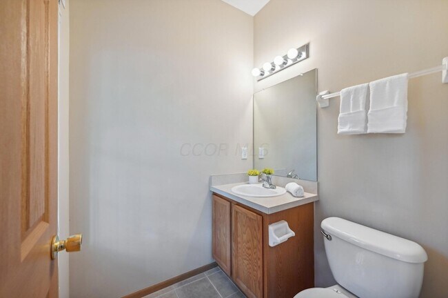 Building Photo - 3978 Summerstone Dr