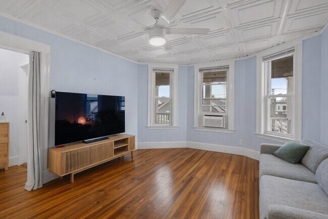 Building Photo - 21 Nevada St