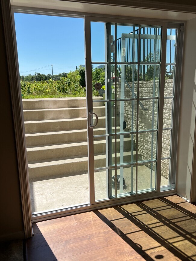 Building Photo - 24446 Carolina Rose Cir