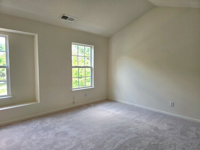 Building Photo - 5641 Fellowship Dr