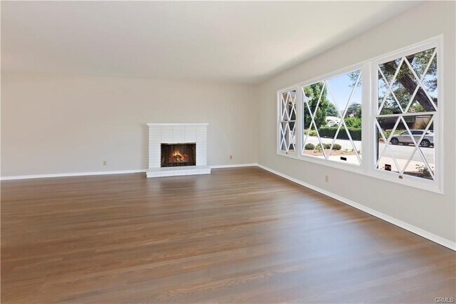 Building Photo - 13161 Crestline Dr