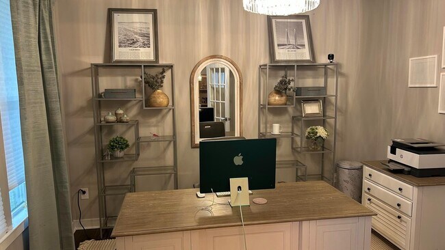 Building Photo - 603 Spring Hollow Dr