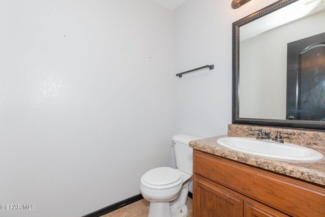 Building Photo - 3274 Maple Point Dr