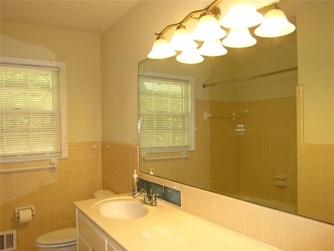 Building Photo - 1740 Samaria Trail