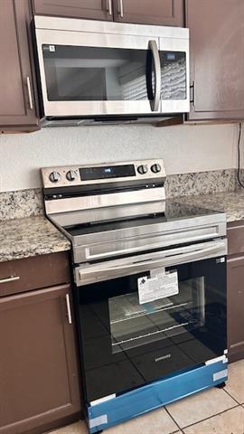 Building Photo - 1302 Summerwood Ln