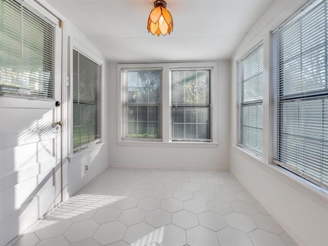 Building Photo - 6022 Morningside Ave