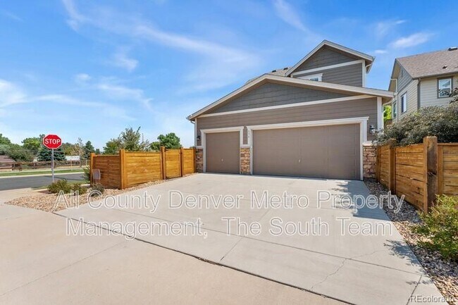 Building Photo - 536 E Fremont Pl