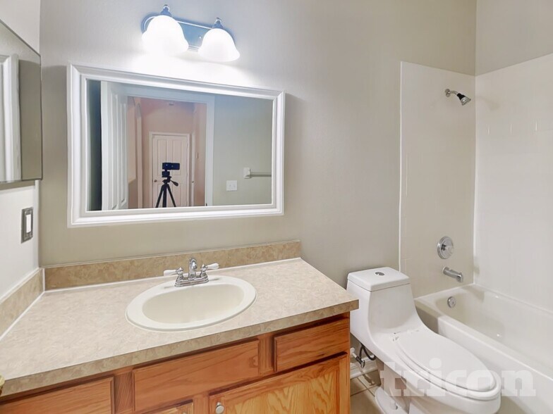 Building Photo - 3648 Heron Island Dr