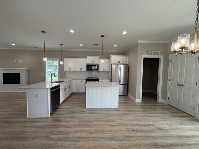 Building Photo - New Construction 3-Bedroom Home in The Cot...