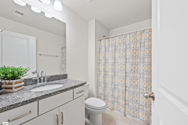 Building Photo - 218 Reynard Trl