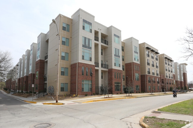 Building Photo - Callaway House Apartments