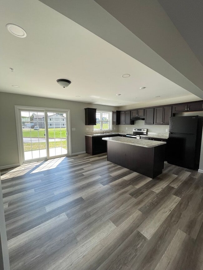 Building Photo - New Townhomes for Rent in Lancaster City -...