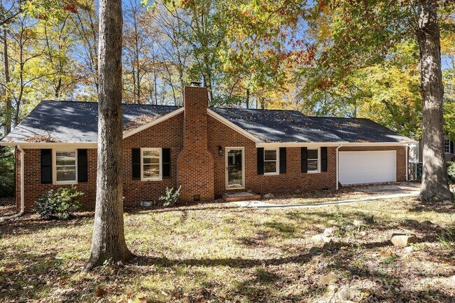 Building Photo - 6227 King George Dr