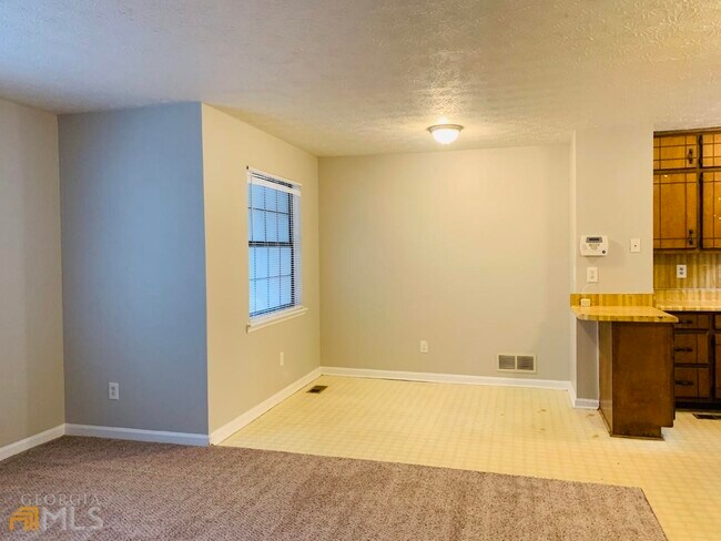 Building Photo - 149 Appleton Blvd