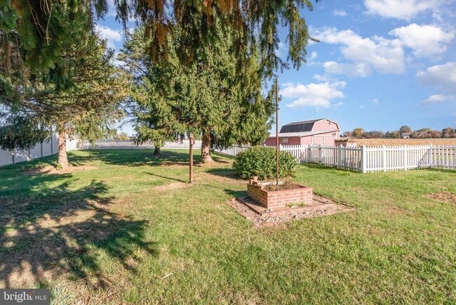 Building Photo - 800 Spruce St