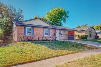 Building Photo - 3524 Pacesetter Dr