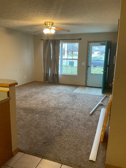 Building Photo - 1730 Canton Ave