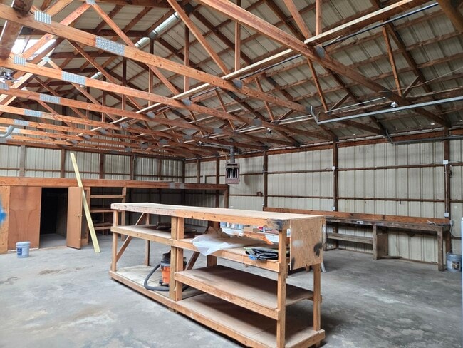 Building Photo - 1523 Avenue C