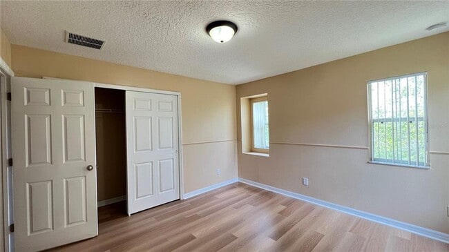 Building Photo - 1097 Sailing Bay Dr